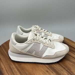 New Balance 237 Shoes Womens Size 8 B White Suede Running Comfort Walking Gym